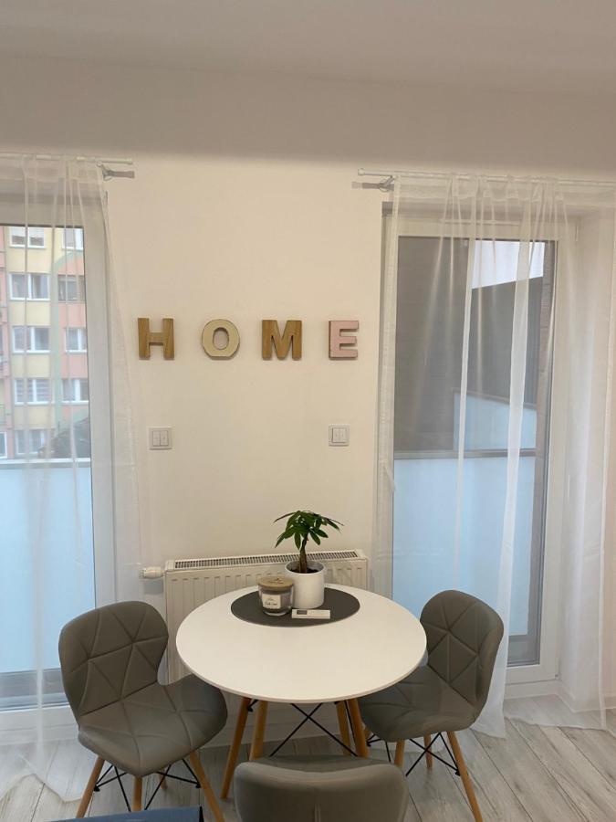 Apartament Nice Stay لوبين المظهر الخارجي الصورة