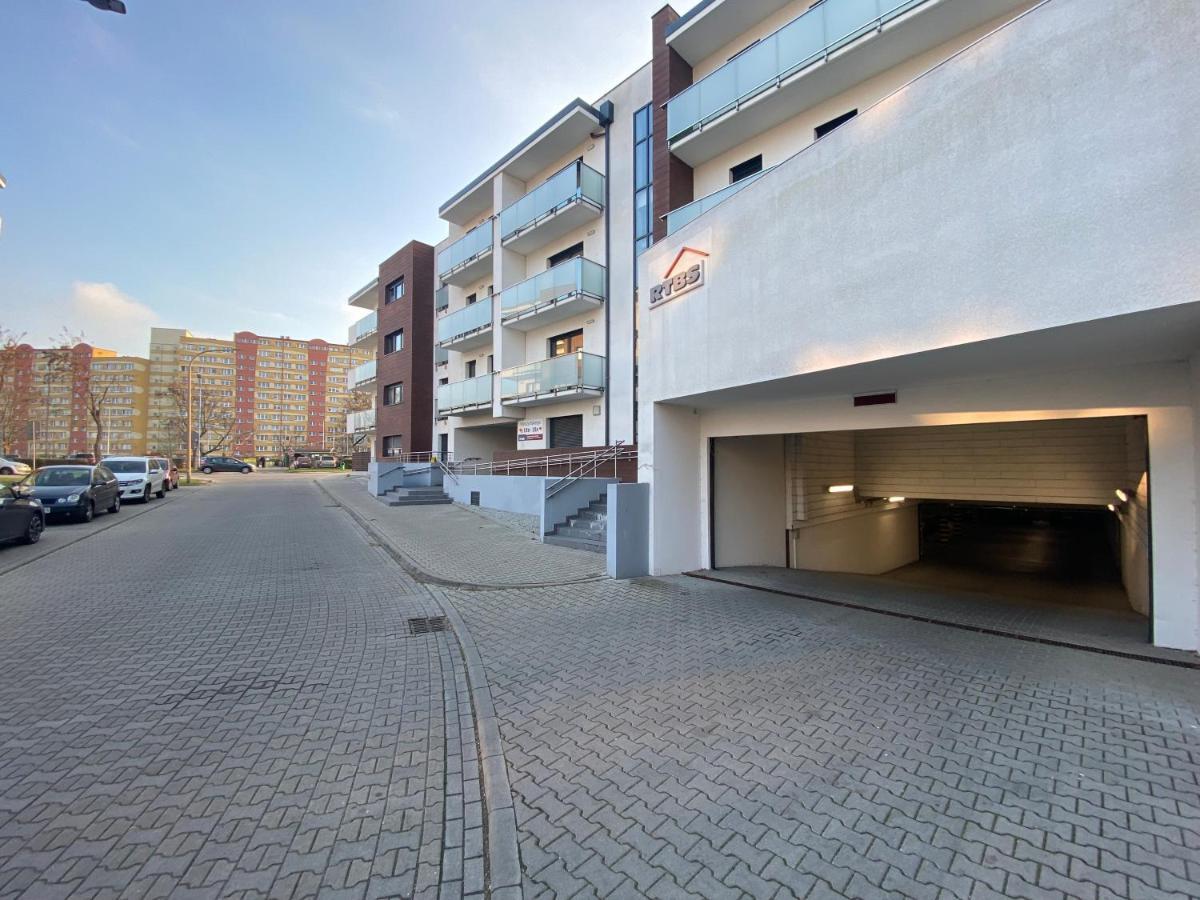 Apartament Nice Stay لوبين المظهر الخارجي الصورة